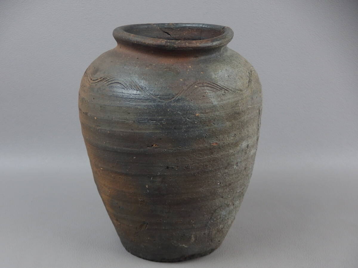 【骨董・茶道具】★古い 備前焼 古備前 窯印有★★波状文壷 fr095zb21.7 花道 華道拍卖
