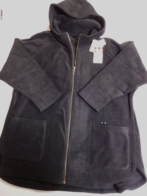 新品 未使用 ATSUKO MATONO ポケットに猫 フリース パーカ F 黒 アツコマタノ ネコ 隠れてる 暖か 大きいサイズ ブラック拍卖