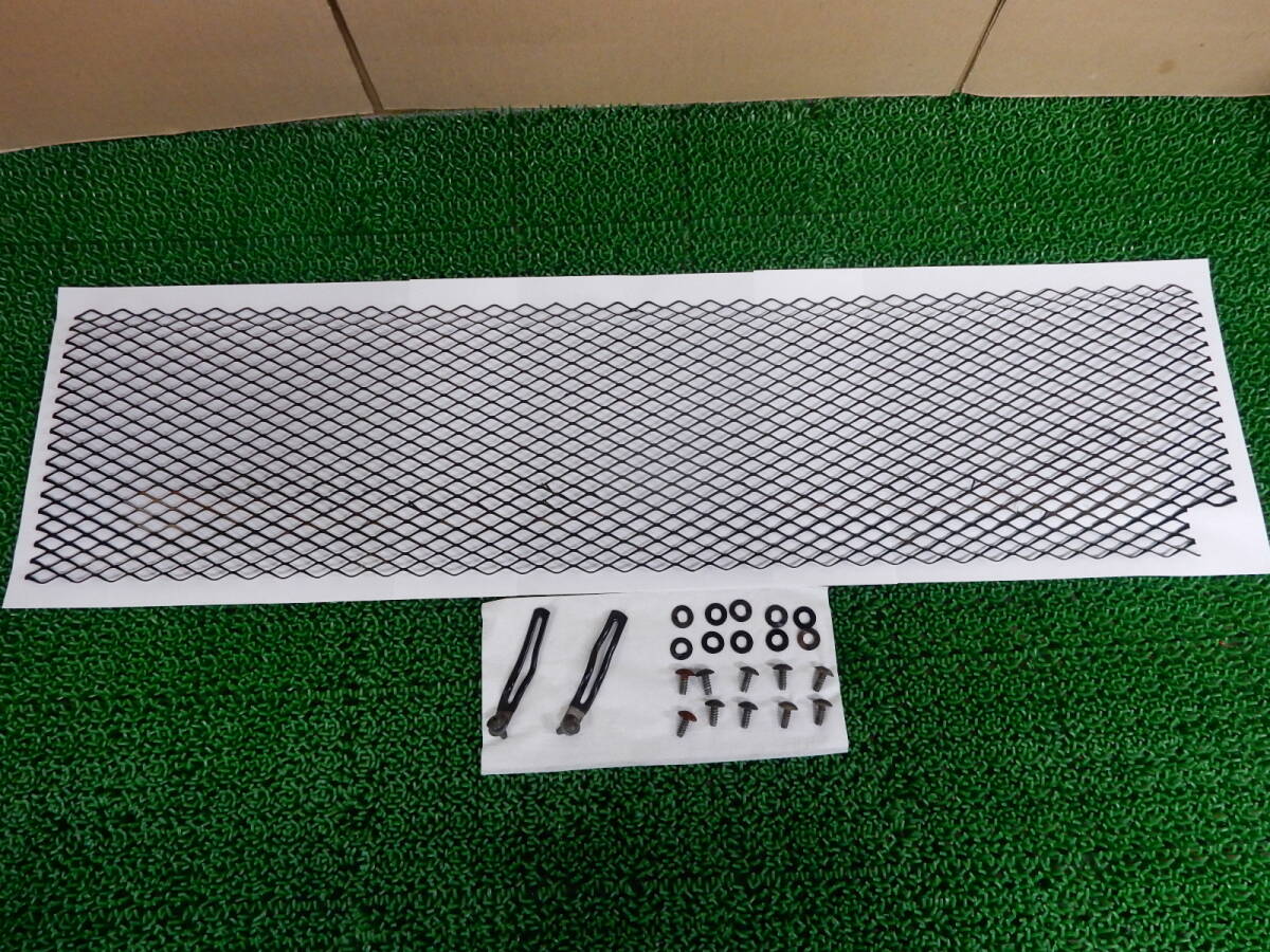 スズキ DB51V エヴリィ フロントバンパー用 メッシュ 拍卖