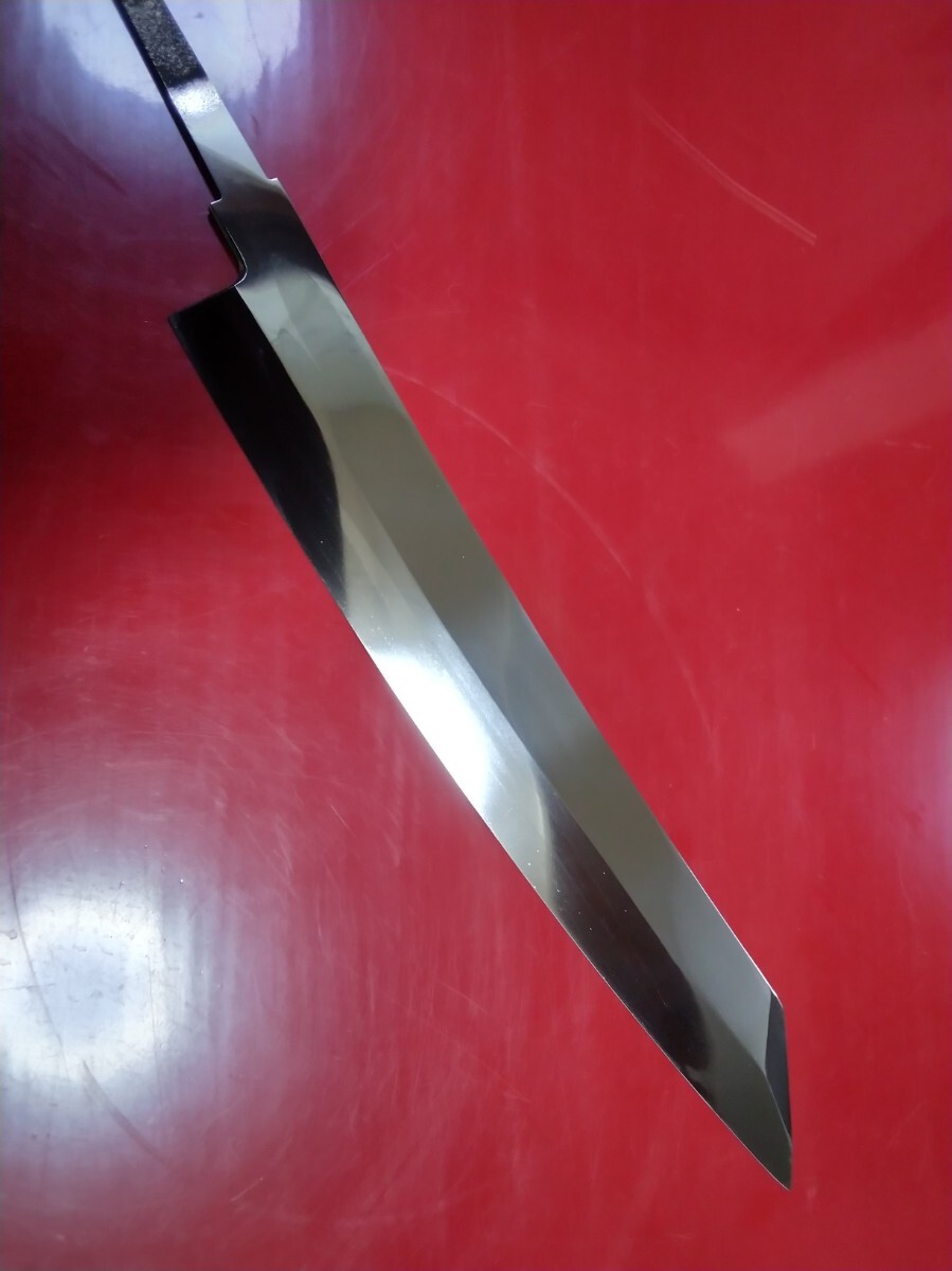 城山刃物製作所(堺業務用刃物専門メーカー直売)九寸切付柳刃超鋼スーパー本焼(セミステン)(錆びにくい)両鏡面黒檀上下白水牛柄拍卖