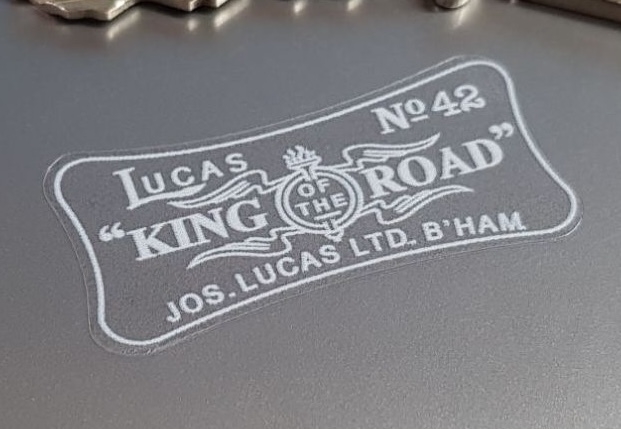 ★送料無料★Lucas King of the Road No.42 ルーカス ステッカー ホワイト&クリア 38mm x 18mm拍卖