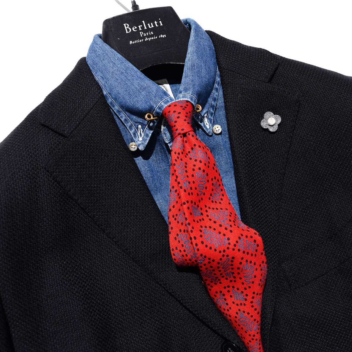 イタリア製 ジョルジオ・アルマーニ 幾何学模様? ネクタイ 赤 レッド GIORGIO ARMANI MADW IN ITALY 拍卖