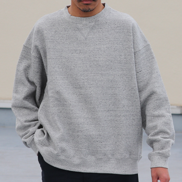 新品未使用 Upscape Audience フレンチテリー ソフト裏起毛 クルーネックスウェット XL オーディエンス グレー拍卖