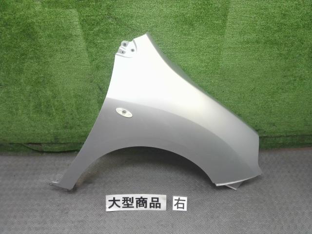 日産(NISSAN)※同梱不可※NV150 AD VZNY12 右フロントフェンダー 右前フェンダー カラー K23 品番 63100-CZ21A ターンランプ付拍卖