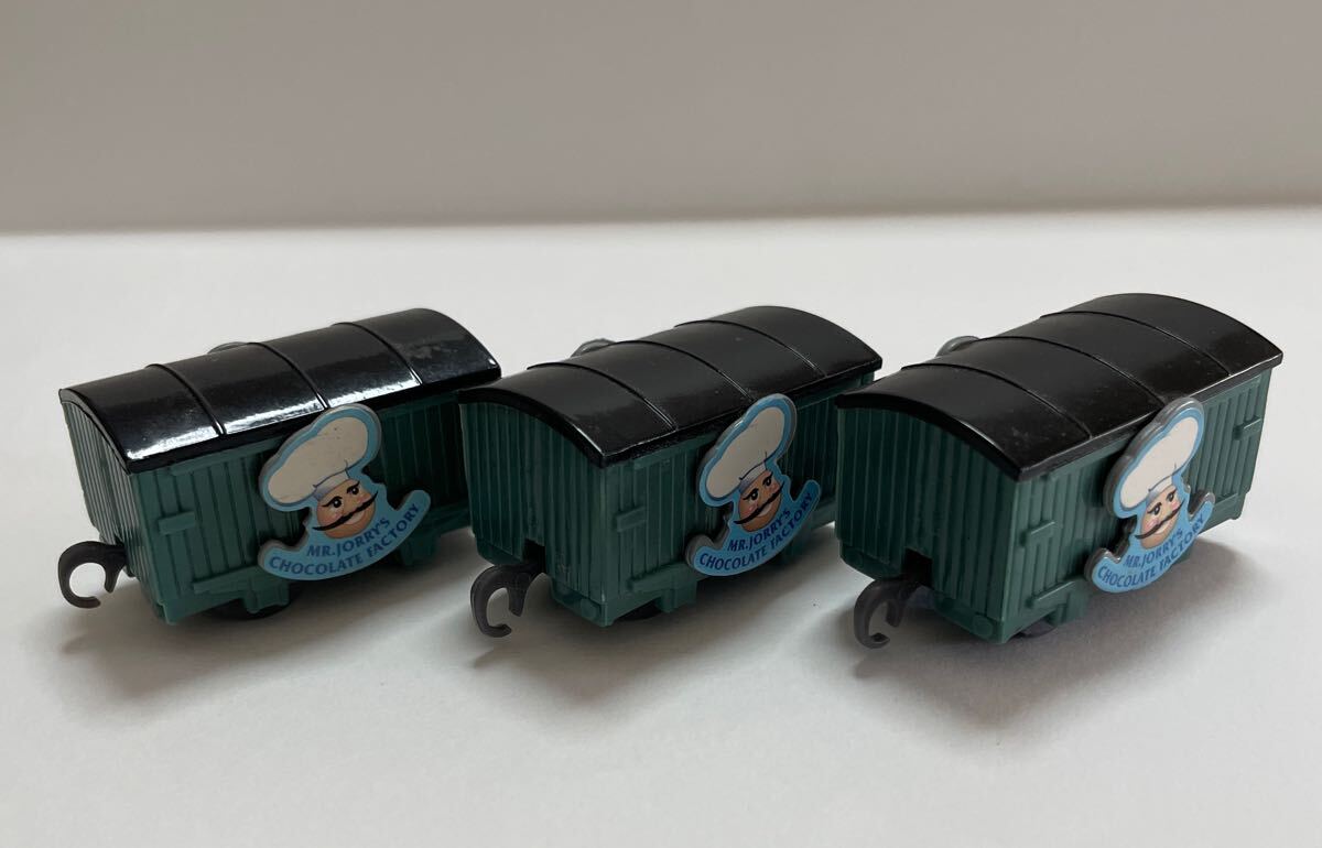 カプセルプラレール トーマス チョコレート工場 貨車 3両セット ファクトリー MR.JORRY'S CHOCOLATE FACTORY カププラ 中古 ガチャ拍卖
