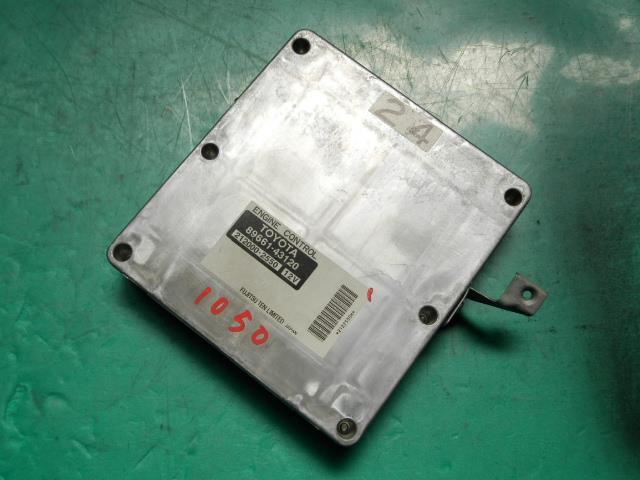 ジャンク!! クラウンコンフォート ABA-YXS10 エンジンコンピューター/ECU 3Y-PE 212000-2550 89661-43120 1131050拍卖