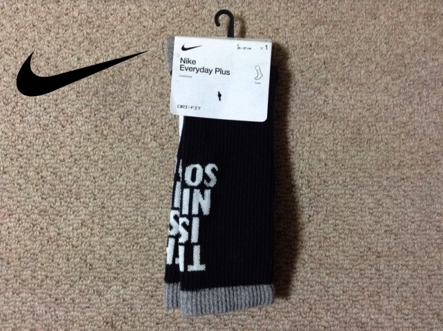 ★未使用★ナイキ メッセージ クルーソックス 黒 ブラック Lサイズ ファッション スニーカー 靴下 THIS IS SOCKS NIKE DRI-FIT FB3272-010拍卖