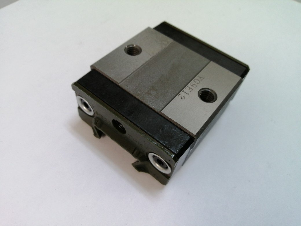 01158 THK LMブロック SR25V1UU(GK)BLOCK拍卖