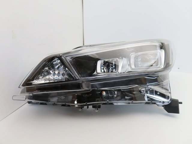 【即決有】 日産 リーフ ZE1 純正 右 ヘッドライト LED ICHIKOH 1954 (n003047)拍卖