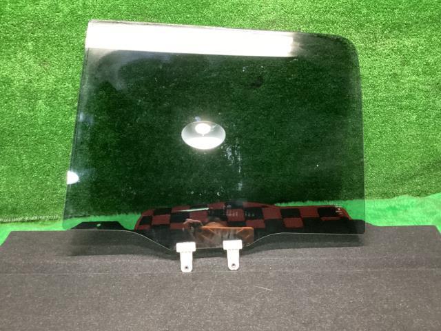 スペーシア 5AA-MK53S 左Rドアガラス ハイブリッドG ZVR 83675-79R00拍卖