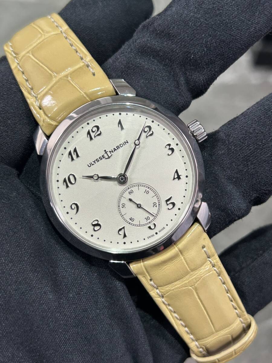 【25本限定】ULYSSE NARDIN(ユリス ナルダン) クラシコ【2023年3月印】【中古品】【3203-136LE-0A-THG】拍卖