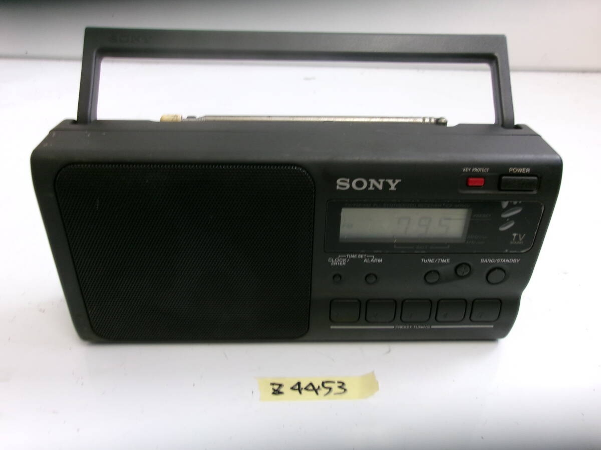 (Z-4453)SONY ポータブルラジオ ICF-M750V 動作品拍卖