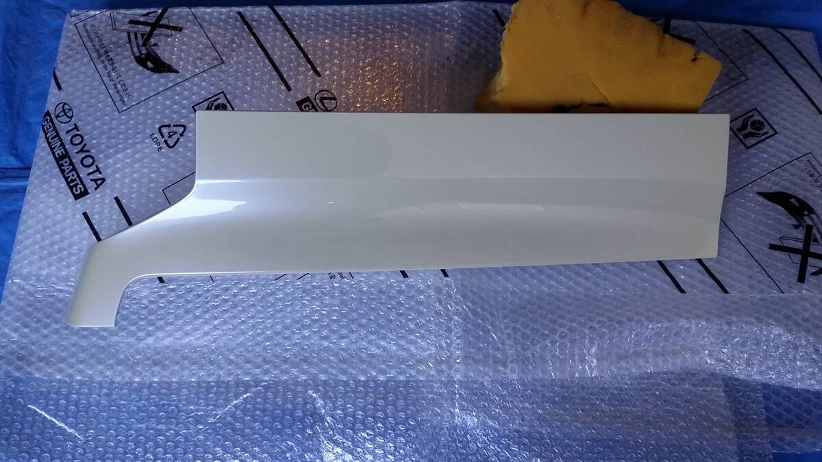JF3 JF4 N-BOX 純正 右 スライドレールカバー 白パール拍卖