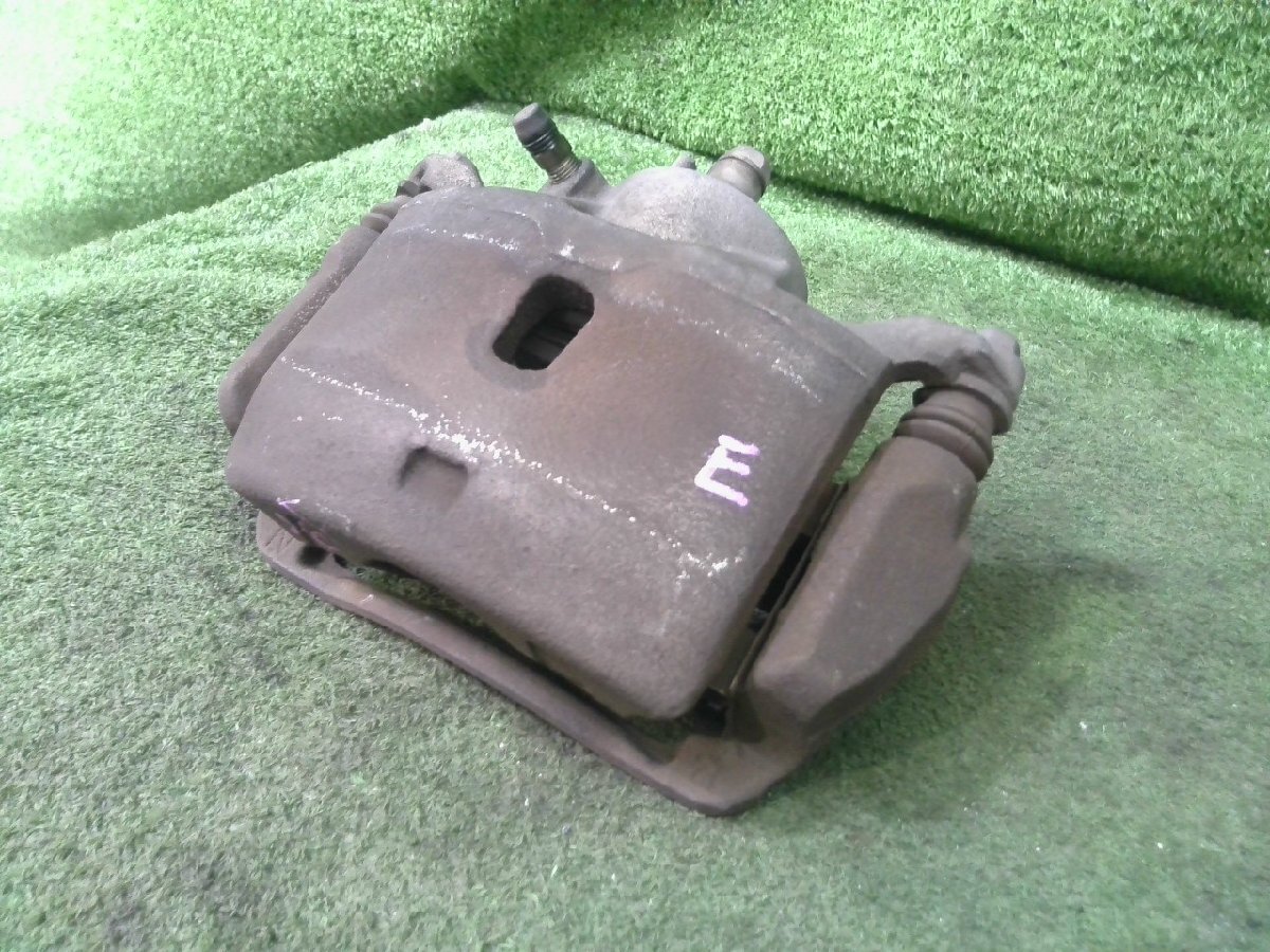 ステップワゴン DBA-RK5 RK6 RK5 右 前 フロントキャリパー スパーダZ R20A PB81P 45018-TA0-A00拍卖