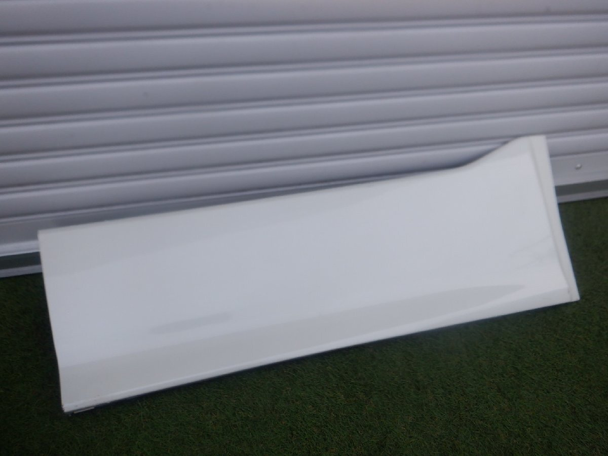 純正 ZRR80 ZRR85 ZWR80 80 ノア ヴォクシー 後期 ドアパネル プロテクター フロント 右側 070 パールホワイト 76903-28160 79613-28130拍卖