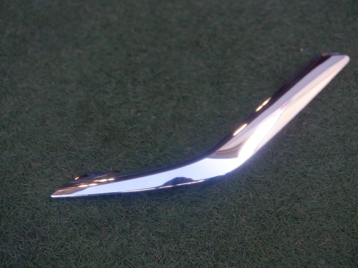 新車外し トヨタ純正 TAHA40W TAHA45W AAHH40W AAHH45W 40 アルファード フォグランプ フォグカバー 右側 運転席 52712-V2040 m-25-1-170拍卖