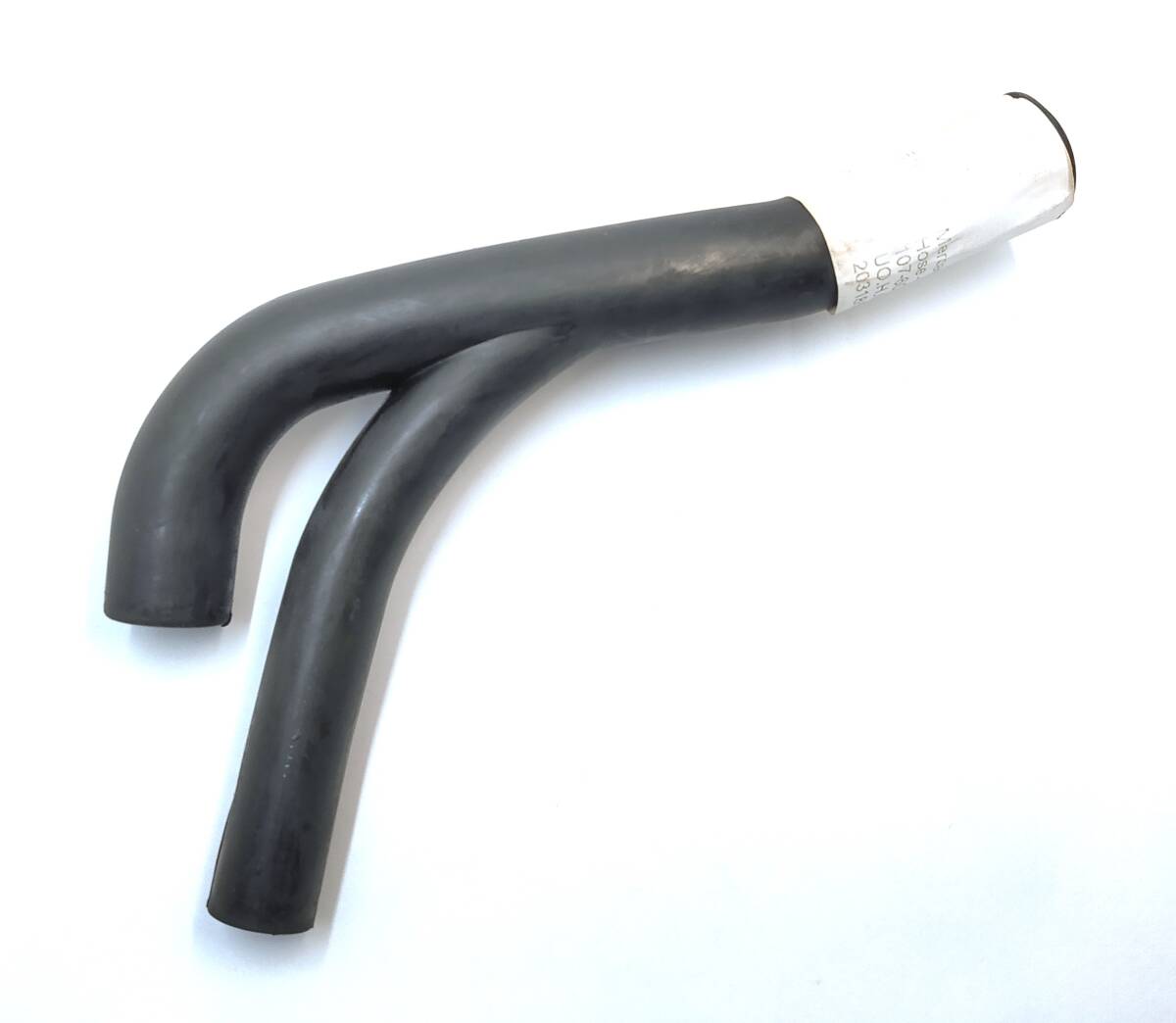 (送料込) メルセデス ベンツ SL 107 350 450 スロットルハウジング換気ホース・ブレザーホース【URO製・新品】拍卖