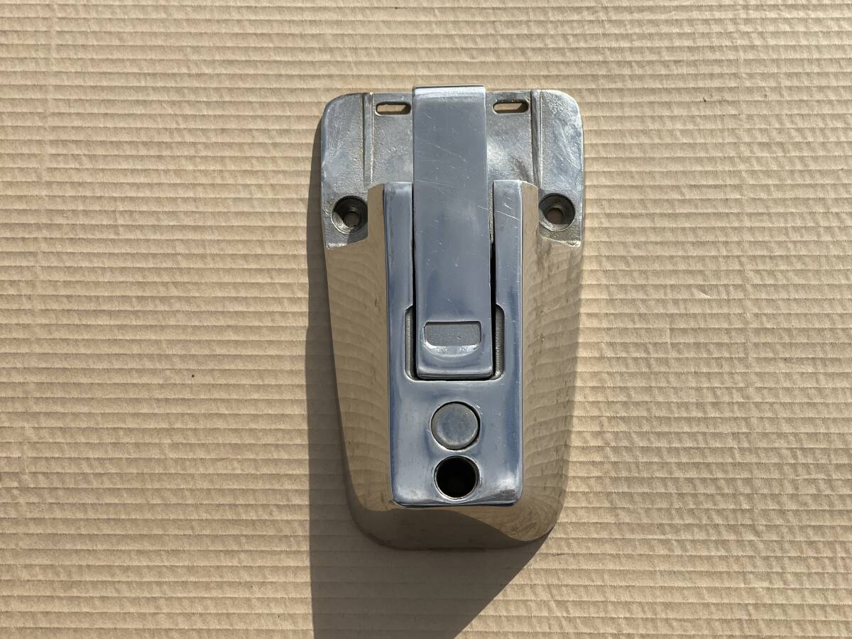 ハンドルキャッチ★観音扉用★ステンレス製★1点★鍵なし★ハンドルロック★S単11T拍卖