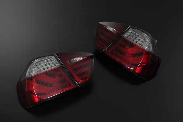 在庫処分 BMW E90 3シリーズ セダン 前期用 3Dライトバー LEDテールランプ レッドスモーク F10ルック M3 Mスポーツ テール拍卖