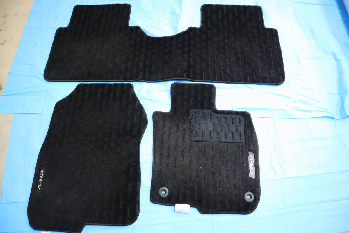 美品 ホンダ CR-V 純正 フロアマット 5人乗り用 1台分 CRV RW1 RW2 RT5 RT6 ②拍卖