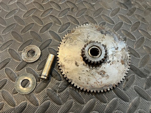 ■ホンダ HS80JS前期 カウンターギア 実動車から取り外し 刃欠けなし 保持シャフトつき 除雪機部品 札幌発 22BJ43拍卖