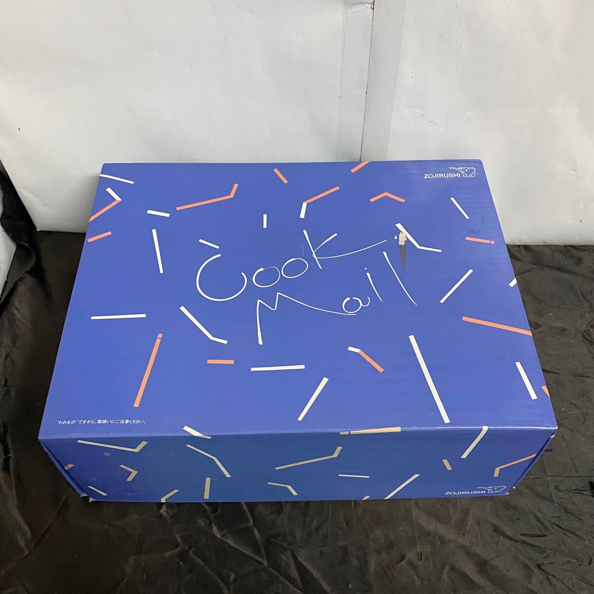 未使用品 長期保管品 ZOJIRUSHI 両手鍋 20cm リセフラワー FWB-30A拍卖