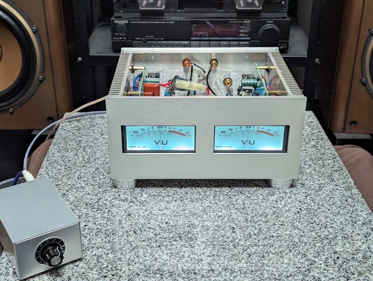 ハンドメイド パワーアンプ VUメーター搭載!icを一切使わず、バイポーラトランジスタによる、ディスクリート構成!拍卖