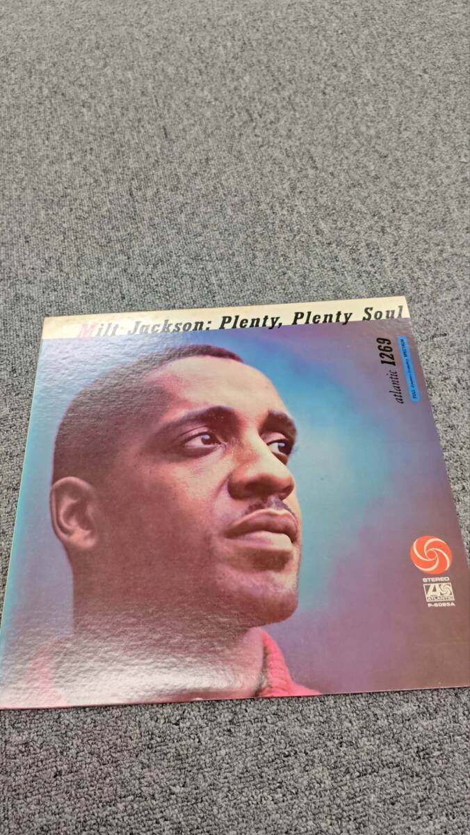 インサート付き 国内盤 LP Milt Jackson / Plenty, Plenty Soul / プレンティ・プレンティ・ソウル ミルト・ジャクソン P-6085A/NL11004拍卖