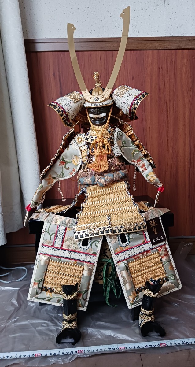 美品 玉鳳 鎧飾り 弥生 12号 大鎧 金小札黄糸威之大鎧拍卖