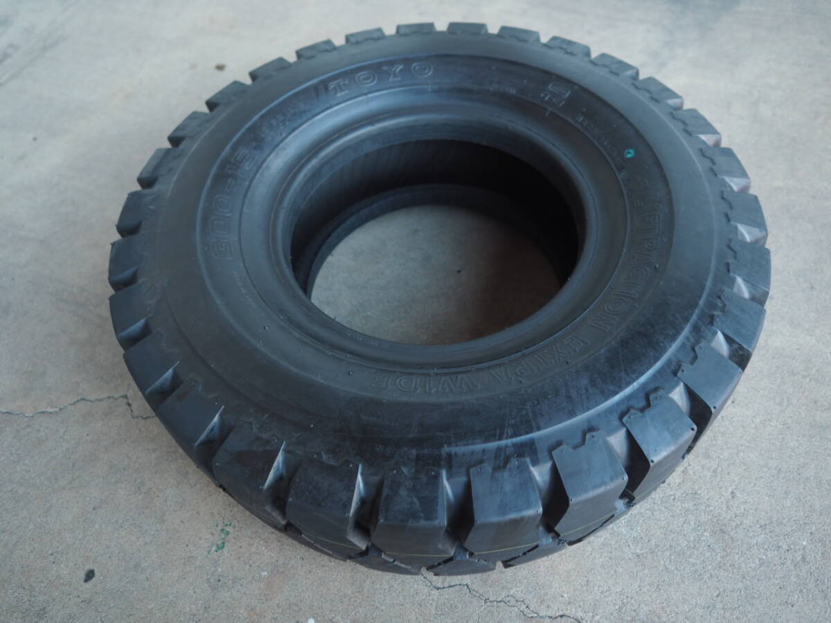 N798 送料無料 TOYO 3.00-15 18PR 未使用品1本 G-8 LIFTRACTION EXTRA チューブタイプ拍卖