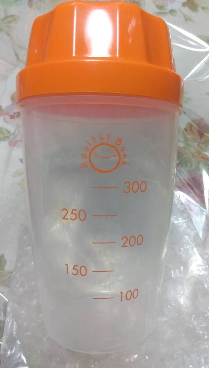 ☆可愛い! ヘルシーバンク シェイカー(シェイクボールなし)軽くて丈夫*100℃の耐熱もあるプラスチックなので便利です!拍卖