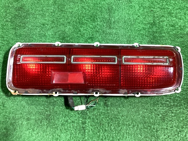 日産 純正 セドリック 230 テールランプ テールライト 右 IKI4020 YS18 EM拍卖