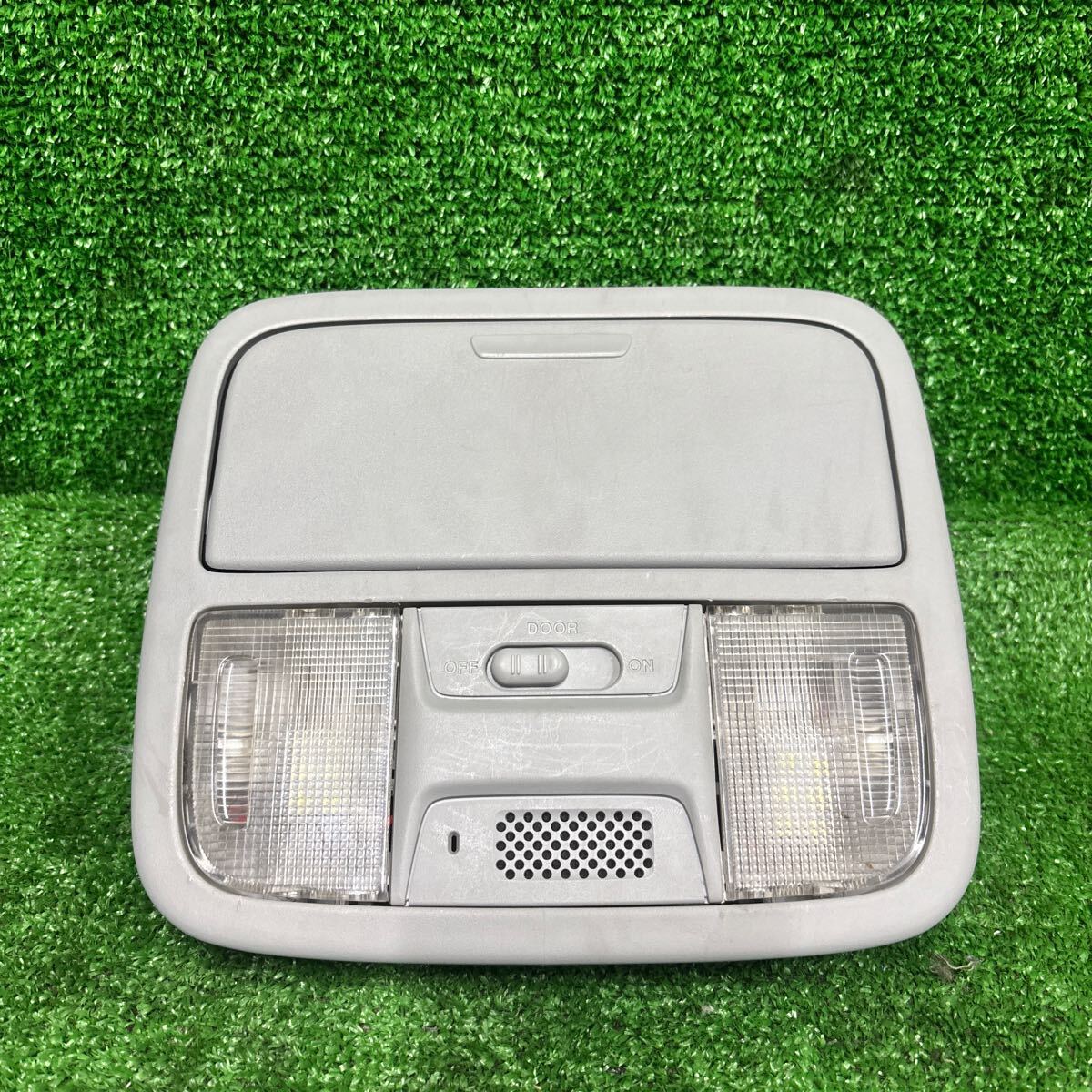 RB2オデッセイ ルームランプ 3-4拍卖