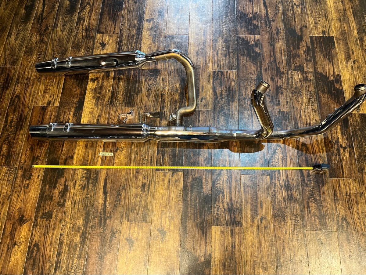 ハーレー2017年FLHRミルウォーキーにて使用!純正マフラー、エキパイ拍卖