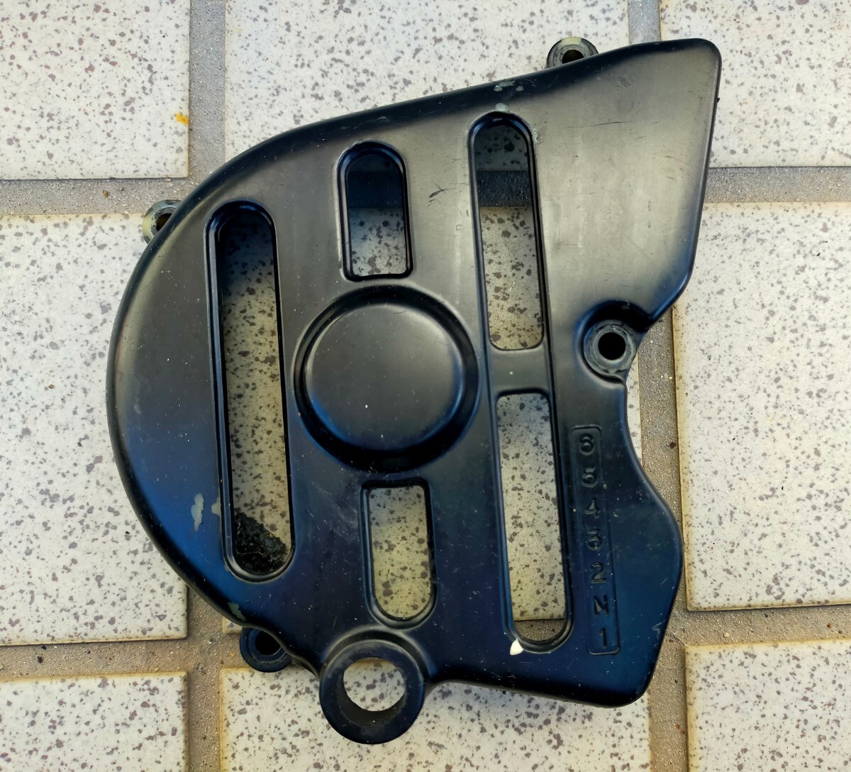 RG400 RG500 ガンマ スプロケットカバー拍卖