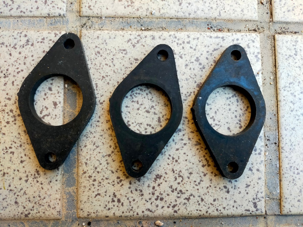 RG400 RG500 ガンマ インシュレーター拍卖