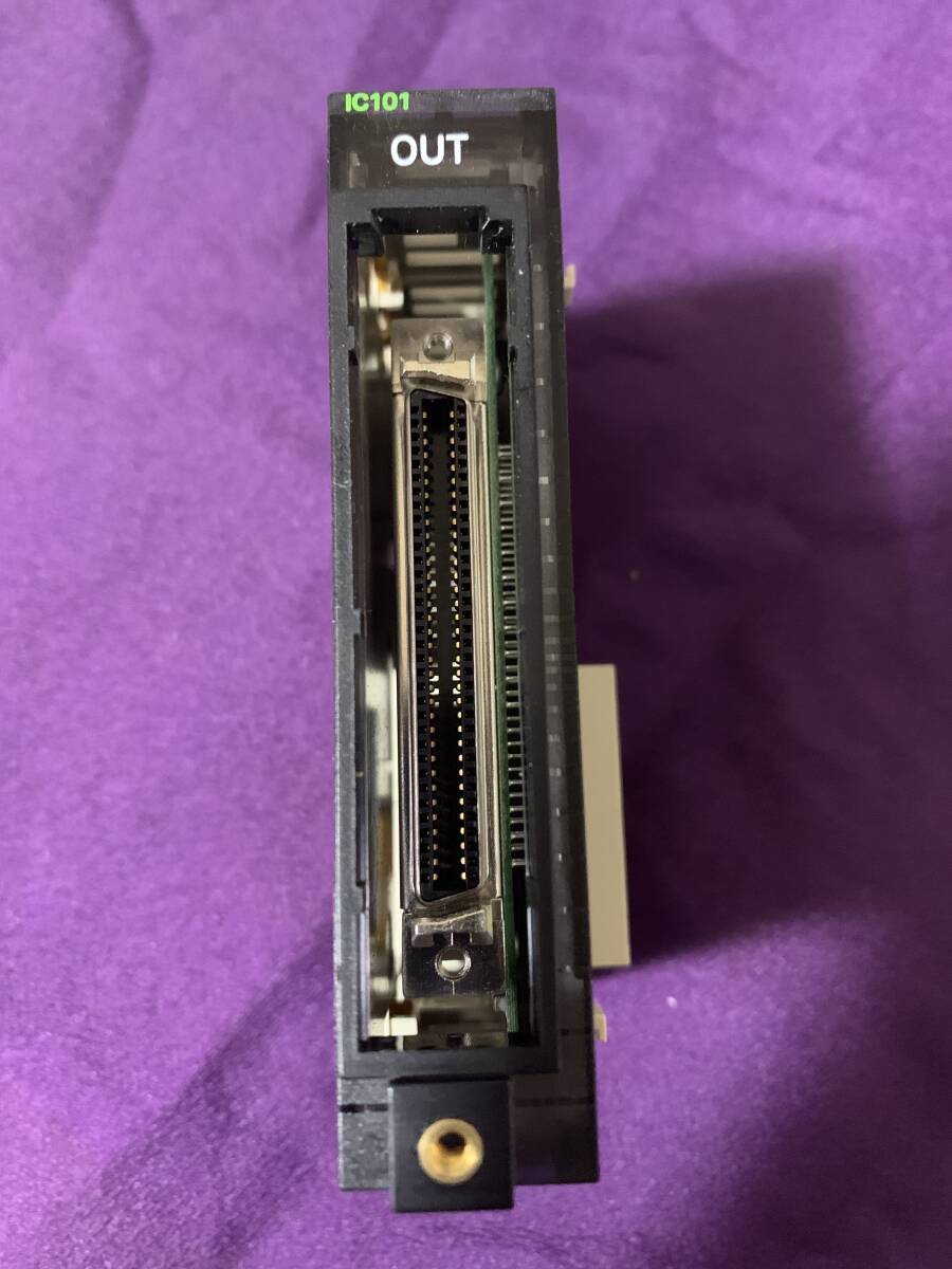 O003-20 OMRON製PLC拡張モジュール CJ1W-IC101 拡張ユニット CJシリーズ用拍卖