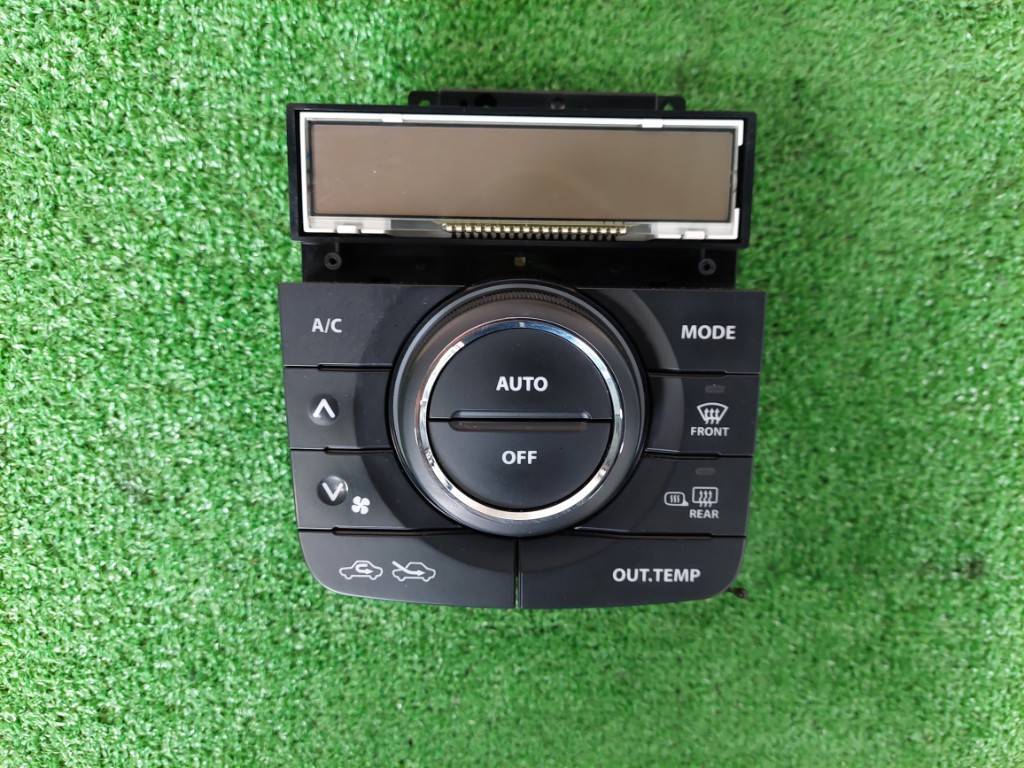 スズキワゴンR DBA-MH34S エアコンパネル 初年度登録:平成25年拍卖