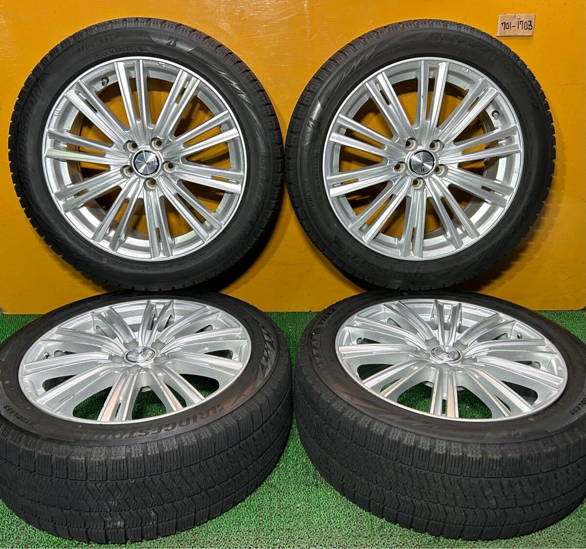 *冬用 215/50R17 91Q BRIDGESTONE BLIZZAK VRX2 *Weds JOKER ICE【17×7.0J +47 PCD:100×5H ハブ径:73mm】プリウス、スバル車等に拍卖