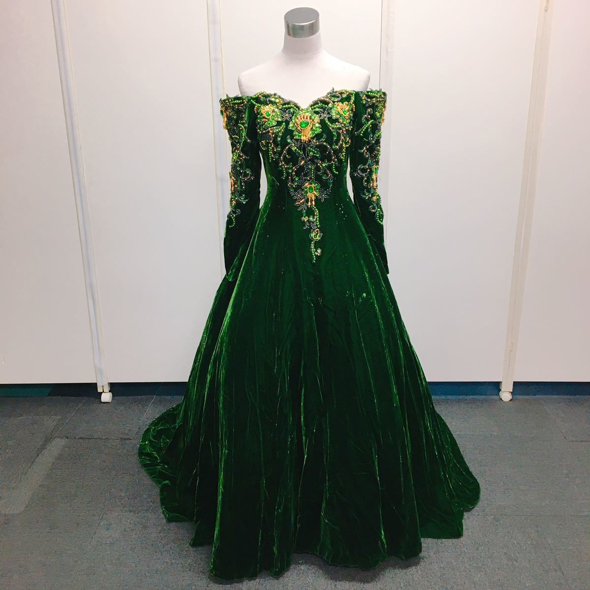 ベルベット カラードレス ウェディング グリーン 緑 11号拍卖