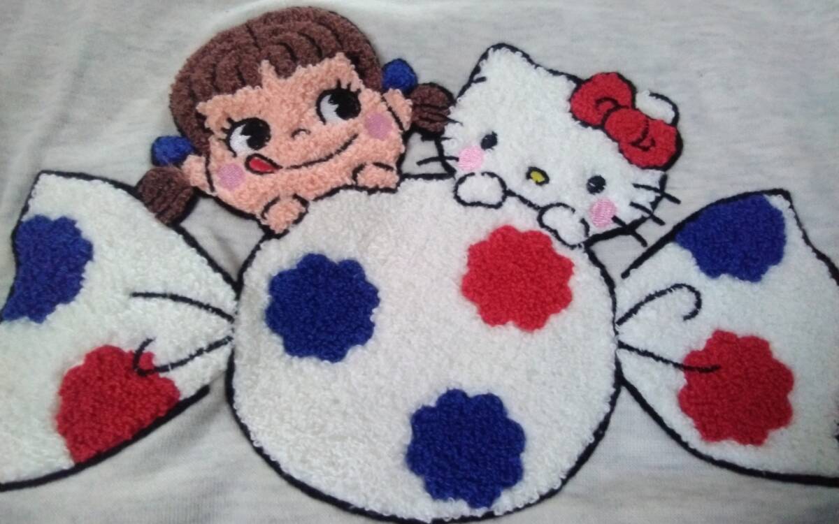 kitty &PEKO コラボ☆可愛い!胸元に刺繍♪バックにキティ&ペコ&ミルキーのモコモコイラストの濃白色長袖トレーナーです(o^―^o)サイズL☆拍卖
