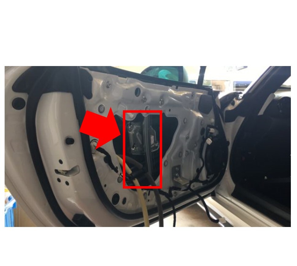 ★新品 未使用 純正部品 マツダ ロードスター 4代目 ND系 純正 ウィンドウレギュレーター 助手席側 窓 パーツ 在庫限り 希少 レア★拍卖