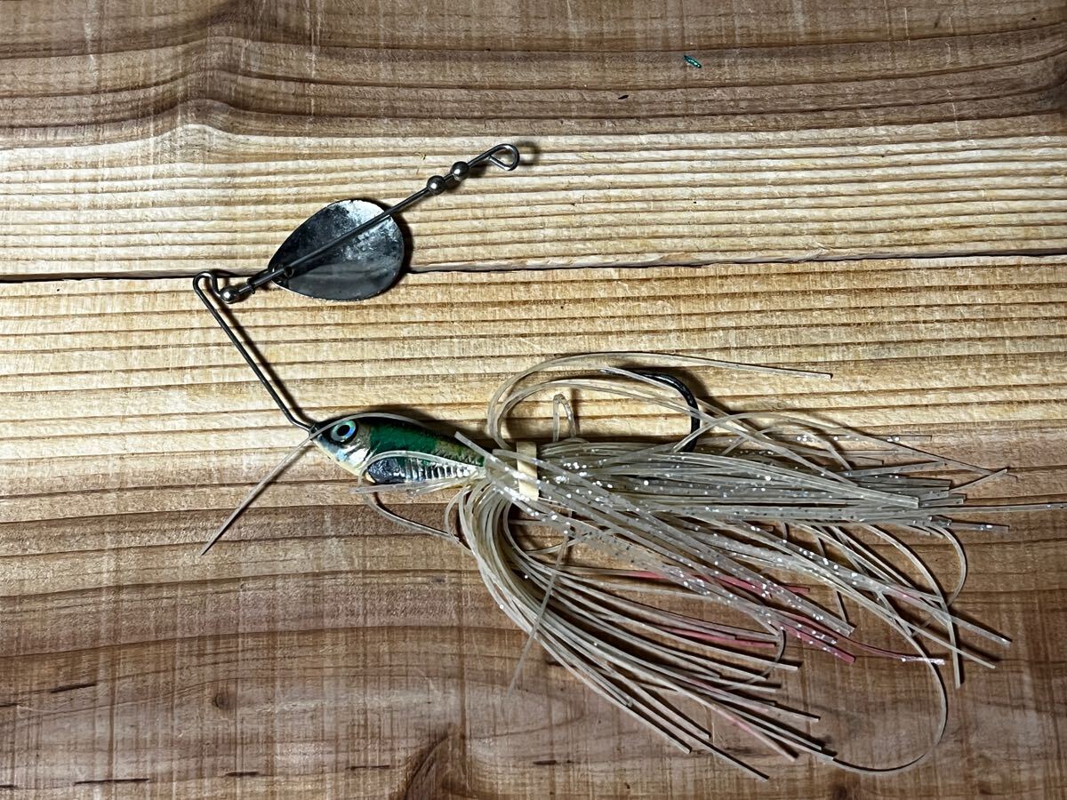 メーカー不明スピナーベイト5/8oz オイカワカラー 箱22拍卖