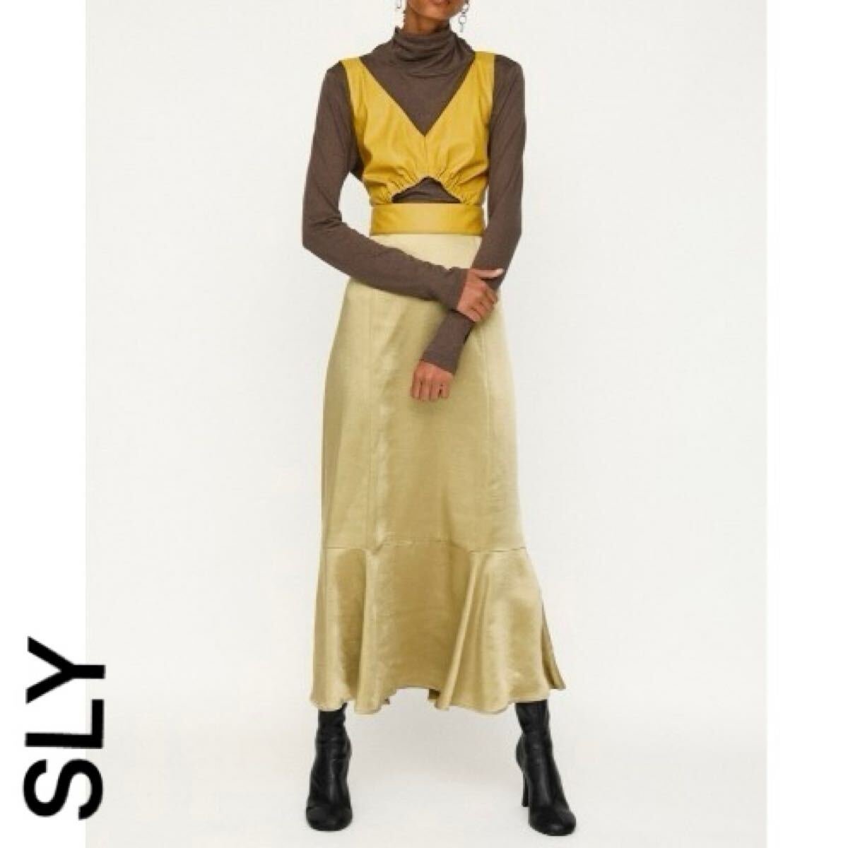 SLY VEGAN LEATHER DOCKING SATIN ワンピース スライ サイズ 1 ロングドレス 美品 サテン フレアスカート ドッキングワンピース拍卖