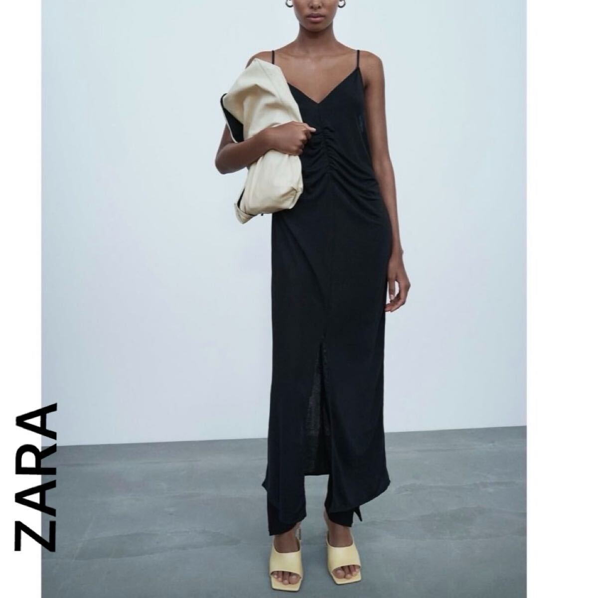 ZARA キャミソールドレス マキシワンピース スリット フロントギャザー 黒 Mサイズ ザラ ブラック  ノースリーブ ロングスカート拍卖