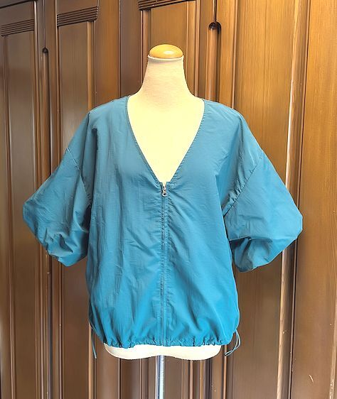 値下★AZUL BY MOUSSY アズールバイマウジー★ドロストジップナイロン・ブルゾンジャケット・ブリティッシュグリーン・フリーサイズ★美品拍卖