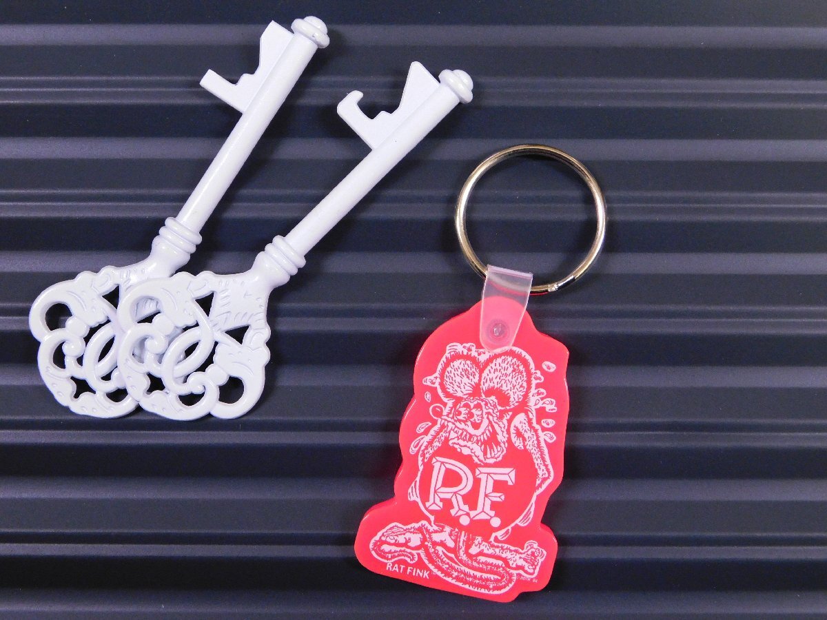 ◆送料\110◆【Rat Fink・ラットフィンク】※《ソフトラバーキーリング / ピンク》 RKF020 MOONEYES キーホルダー拍卖