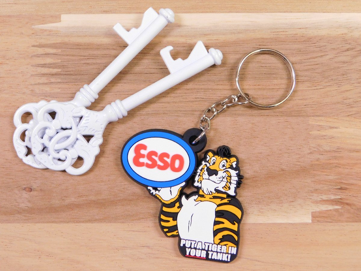 ◆送料\110◆【ESSO TIGER・エッソタイガー】※《企業ロゴ・ラバーキーホルダー》 アメリカン雑貨 キーリング LKR010拍卖