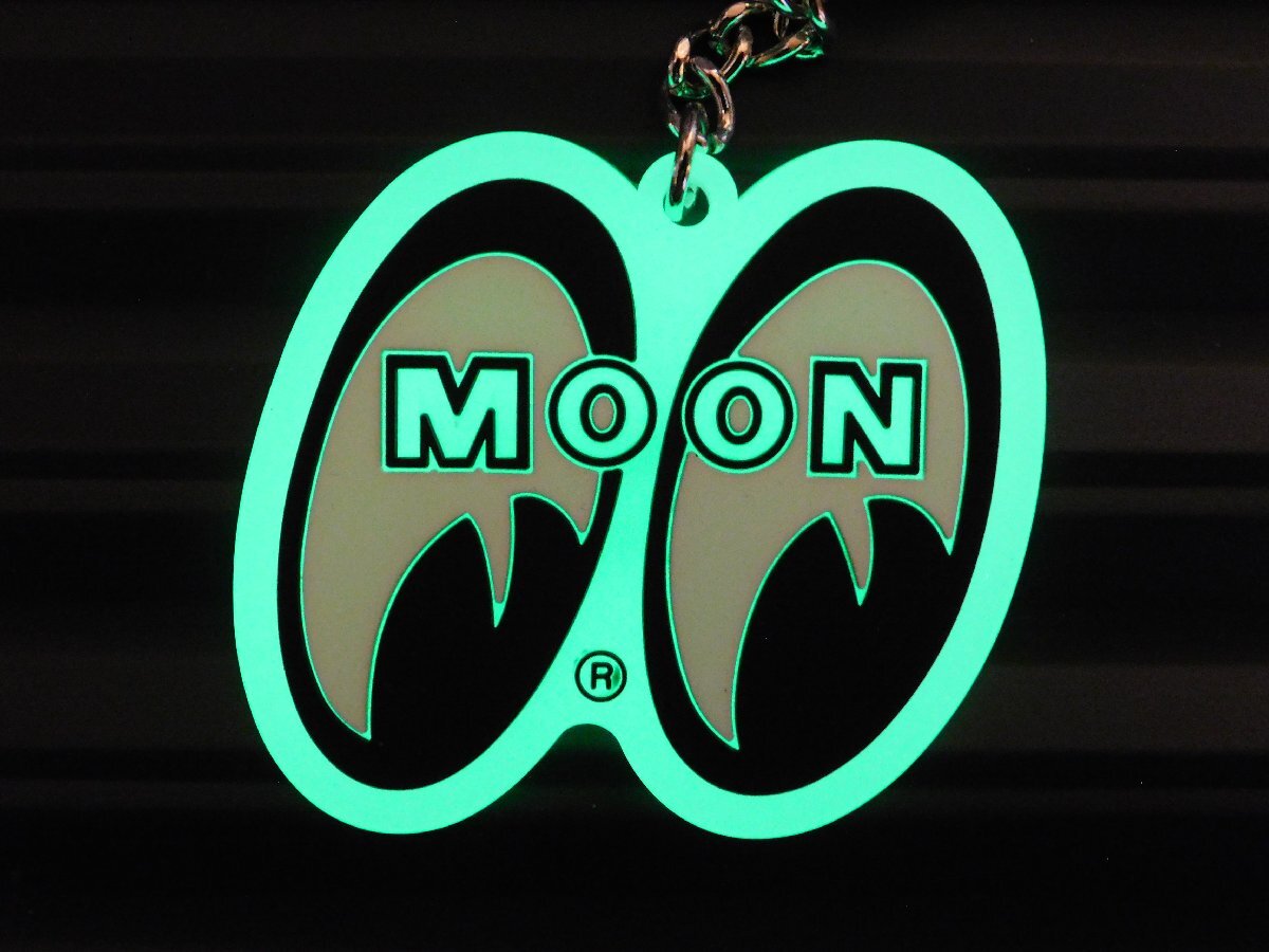 ◆送料\110◆【MOONEYES・ムーンアイズ】※《アイシェイプ キーリング / グローインザダーク・蓄光》 MKR026GD キーホルダー拍卖