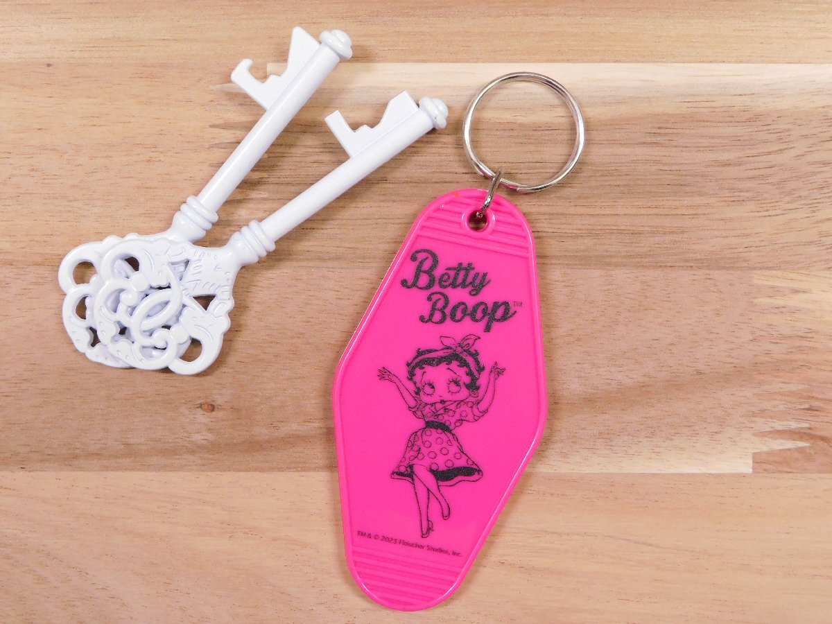 ◆送料\140◆【Betty Boop・ベティちゃん】※《ホテルキーリング / ピンク》 アメリカン雑貨 ホテルキーホルダー拍卖